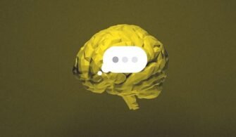 Yeni beyin implantı düşünceleri metne dönüştürebiliyor
